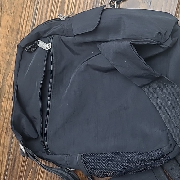 Baggallini bundle - Picture 9 of 10